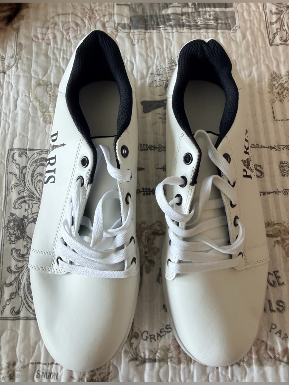Paris Eiffel Tower White Sneakers Women’s Lace Up Casual Shoes Size 9.5